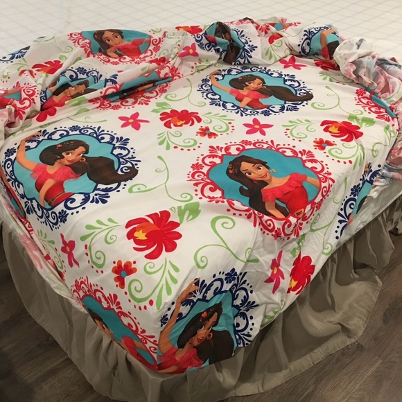 Disney Elena Of Avalor Dancing full fitted sheet deep pocket 14” Like Ne… - Picture 2 of 9